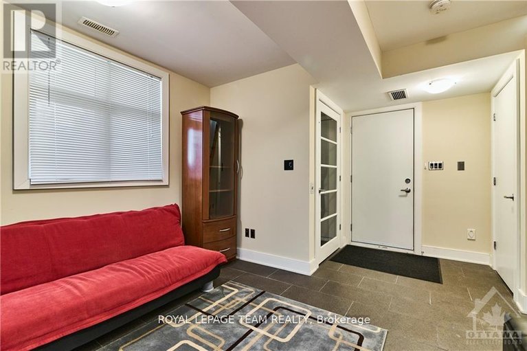 29679100/10-800-melwood-avenue/mckellar-heightsglabar-park/ottawa/ontario/K2A3C3_28