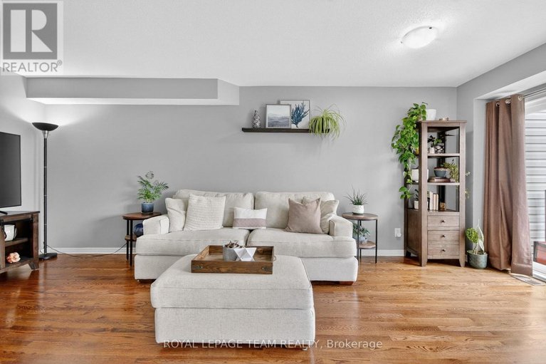 29473876/353-brigitta-street/emerald-meadowstrailwest/ottawa/ontario/K2S0H9_10