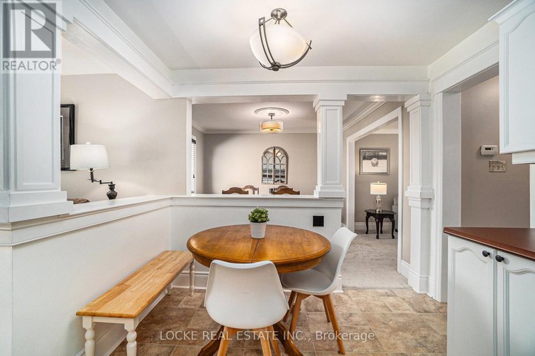 28613280/694-morewood-crescent/fallingbrookpineridge/ottawa/ontario/K4A2P7_11