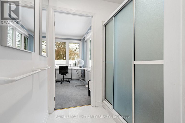 29249716/16-st-andrews-circle/glencairnhazeldean/ottawa/ontario/K2L1L3_14