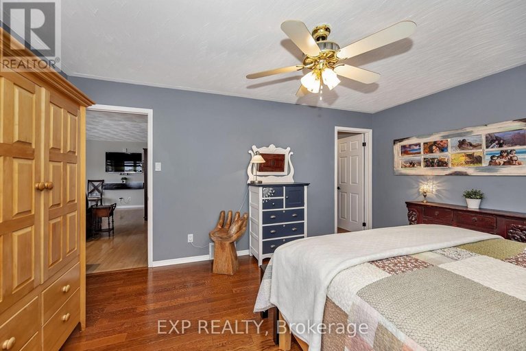 29513771/806-laval-street/casselman/casselman/ontario/K0A1M0_17