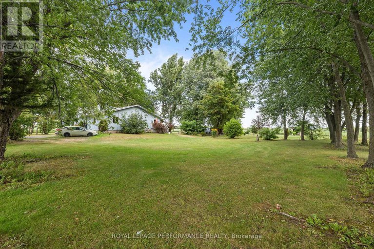 28783228/721-st-thomas-road/embrun/russell/ontario/K0A1W0_15