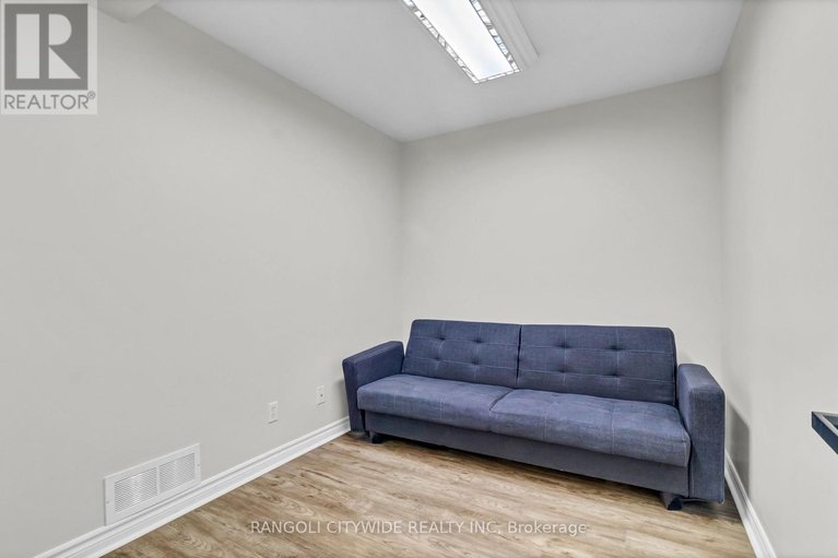 28332816/101-3265-st-joseph-boulevard/bilberry-creekqueenswood-heights/ottawa/ontario/K1E3Y2_15