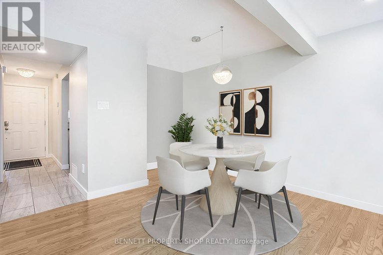 28865552/77-1642-du-sommet-place/chateauneuf/ottawa/ontario/K1C4Y9_6