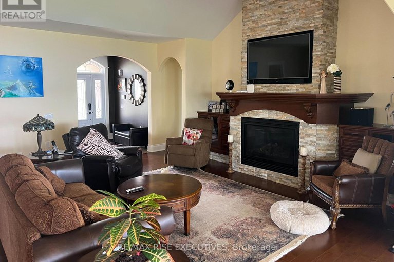 28240753/1371a-county-road-2-road/augusta-twp/augusta/ontario/K0E1P0_20