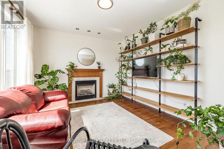 28867744/324-rustic-hills-crescent/springridgeeast-village/ottawa/ontario/K4A5A8_18