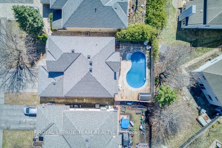 29646083/13-shannondoe-crescent-w/bridlewood/ottawa/ontario/K2M2H1_50