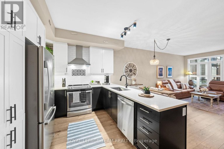 29244733/298-pembina-private/riverside-southgloucester-glen/ottawa/ontario/K4M0G7_17