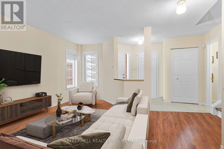 28632044/12-cedar-park-street/central-park/ottawa/ontario/K2C4B3_2