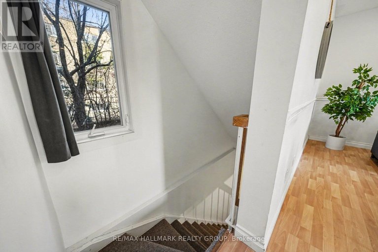 29650590/15-1204-shillington-avenue/carlington/ottawa/ontario/K1Z7Z4_14