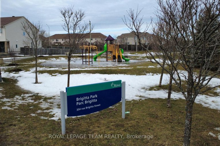 29473876/353-brigitta-street/emerald-meadowstrailwest/ottawa/ontario/K2S0H9_39