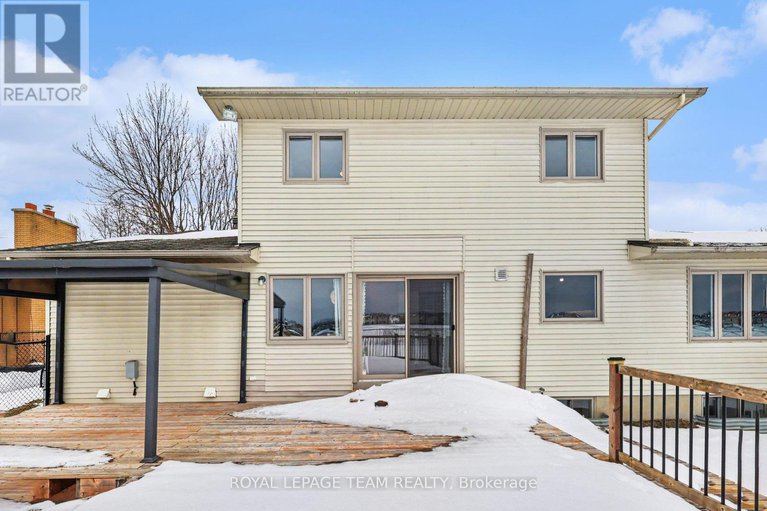 29407944/89-queen-charlotte-street/richmond/ottawa/ontario/K0A2Z0_30