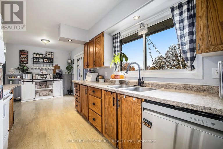 29286320/3755-43-highway/drummondnorth-elmsley-north-elmsley-twp/drummondnorth-elmsley/ontario/K7A4S4_11