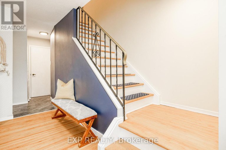 29137986/130-banning-road/glencairnhazeldean/ottawa/ontario/K2L1C4_19