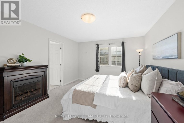 29284372/102-lochnaw-private/stonebridge/ottawa/ontario/K2J5X6_28