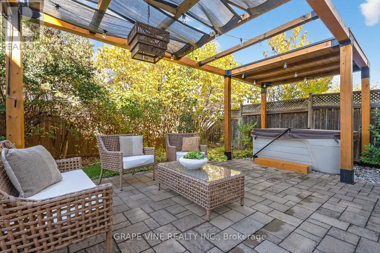 29053953/232-burnaby-drive/stittsville-north/ottawa/ontario/K2S0J9_41