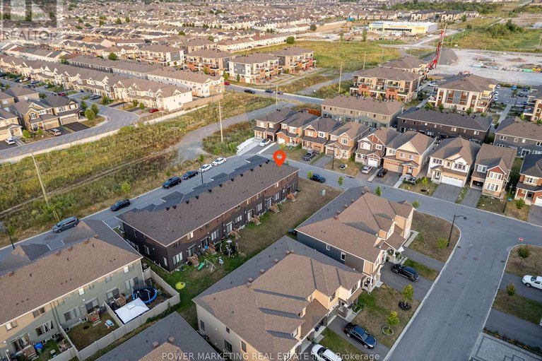 28752375/701-megrez-way/half-moon-bay/ottawa/ontario/K2J6S9_31