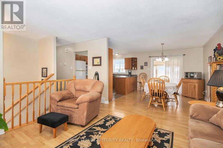 28987500/699-ferguson-falls-road/lanark-highlands-lanark-twp/lanark-highlands/ontario/K7C0C5_10
