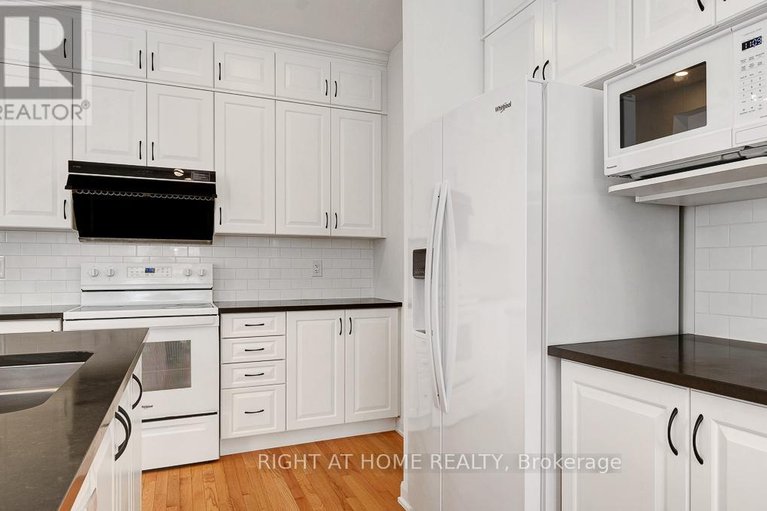 29574544/22-dalkey-way/half-moon-bay/ottawa/ontario/K2J6V5_16