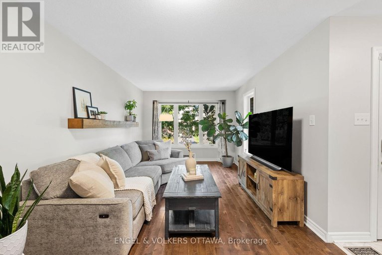 28873789/416-vendevale-avenue/stittsville-north/ottawa/ontario/K2S0M6_4