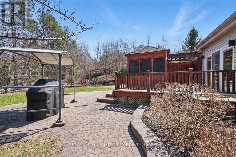 29253845/137-beaumont-avenue/town-of-rockland/clarence-rockland/ontario/K4K1R7_39