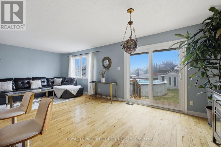 29623866/2195-patricia-street/town-of-rockland/clarence-rockland/ontario/K4K1V8_13