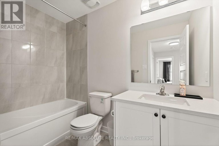 29403611/790-kinstead-private/stittsville-north/ottawa/ontario/K2S3B3_35