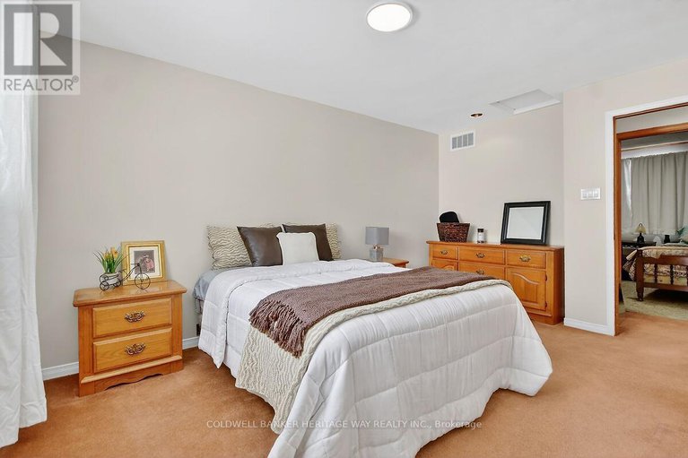 29412662/115-cookes-shore-road/drummond-n-elmsley-drummond-twp/drummondnorth-elmsley/ontario/K7C4K7_22