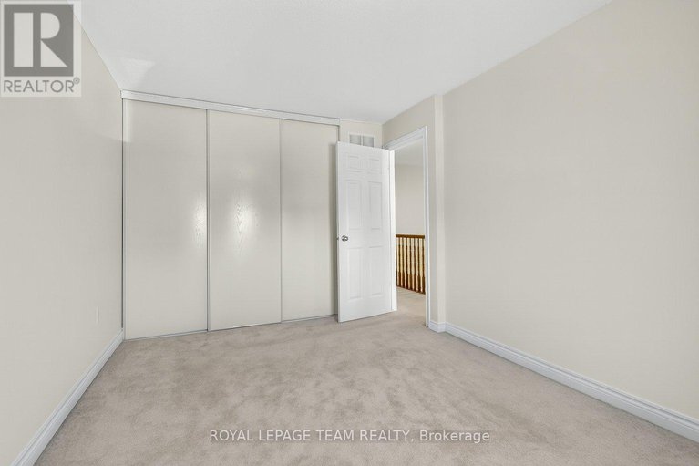 29353375/245-garrity-crescent/strandherd/ottawa/ontario/K2J3T7_16