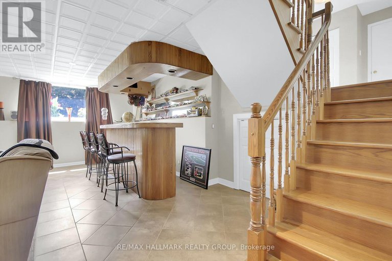 28655668/1721-carsonby-road-e/manotick-south-to-roger-stevens/ottawa/ontario/K0A2E0_34