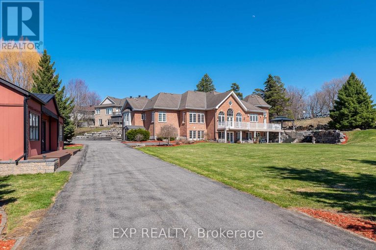 29657643/1283-rideau-cove-court/cedardale/ottawa/ontario/K1V1R8_1