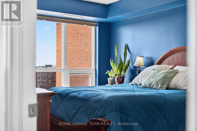 29651493/811-120-grant-carman-drive/mooneys-bayrevelstoke/ottawa/ontario/K2E1C8_27