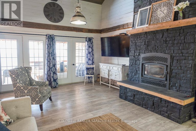 28516008/637-mcewen-lane/horton-twp/horton/ontario/K7V3Z8_17