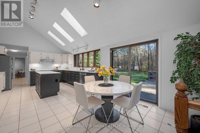 29051977/108-margaret-anne-drive/huntley-ward-south-east/ottawa/ontario/K0A1L0_18