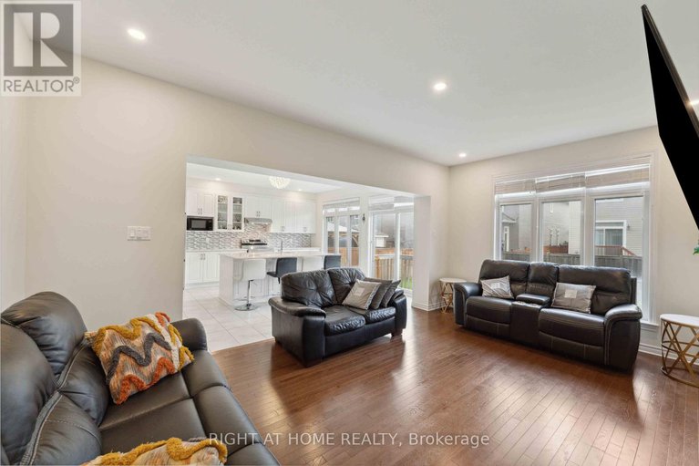 28266624/1868-maple-grove-road/stittsville-north/ottawa/ontario/K2S0W3_13