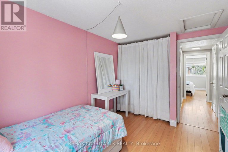 29433243/3-443-canotia-place/fallingbrookpineridge/ottawa/ontario/K4A2K1_22