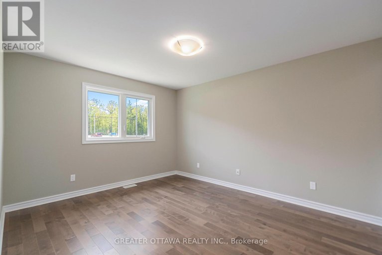 28597468/18-morgan-clouthier-way/arnprior/arnprior/ontario/K7S0K1_13