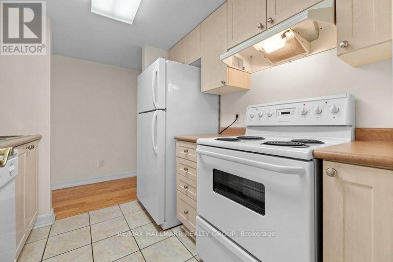 28878552/4c-310-central-park-drive/central-park/ottawa/ontario/K2C4G4_6