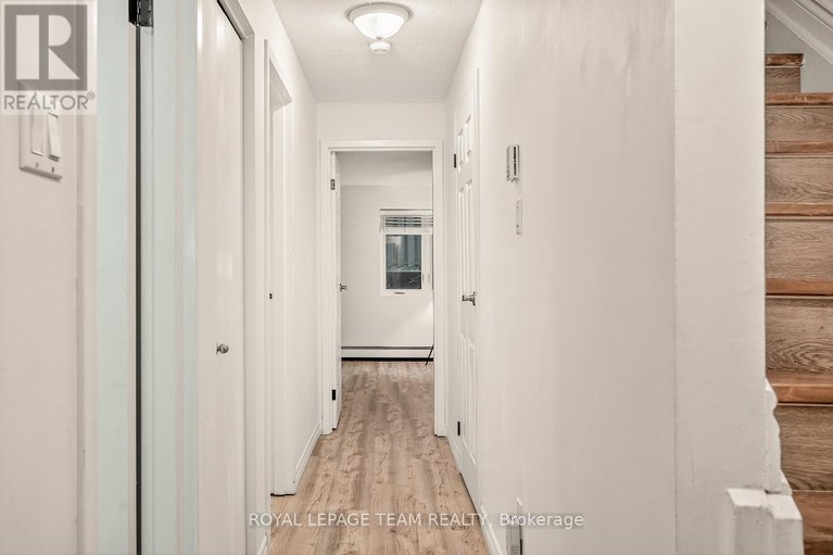 29032927/25-sheba-private/manor-park/ottawa/ontario/K1K4K8_17