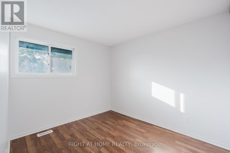 28713274/102-23-mcclintock-way/katimavik/ottawa/ontario/K2L2A3_16