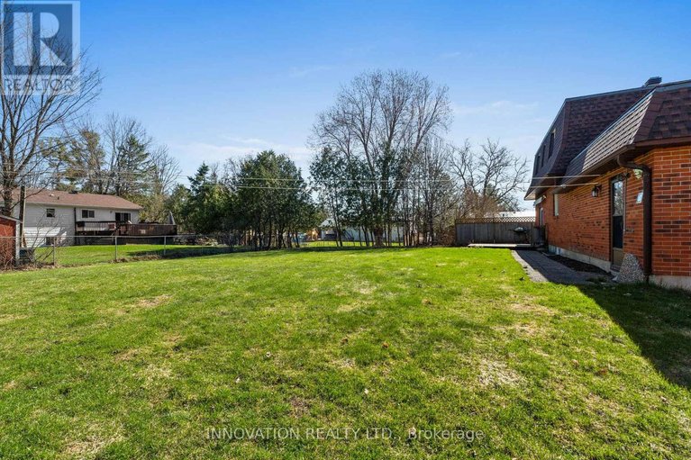 29648459/114-poole-street/fitzroy/ottawa/ontario/K0A1X0_39