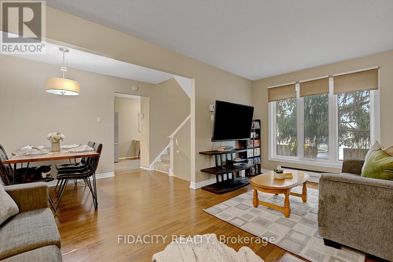 29034615/61-159-salter-crescent/beaverbrook/ottawa/ontario/K2K1Y8_9