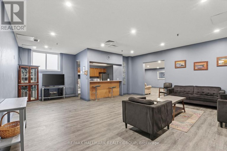 29673885/509-2650-southvale-crescent/sheffield-glenindustrial-park/ottawa/ontario/K1B4S9_21