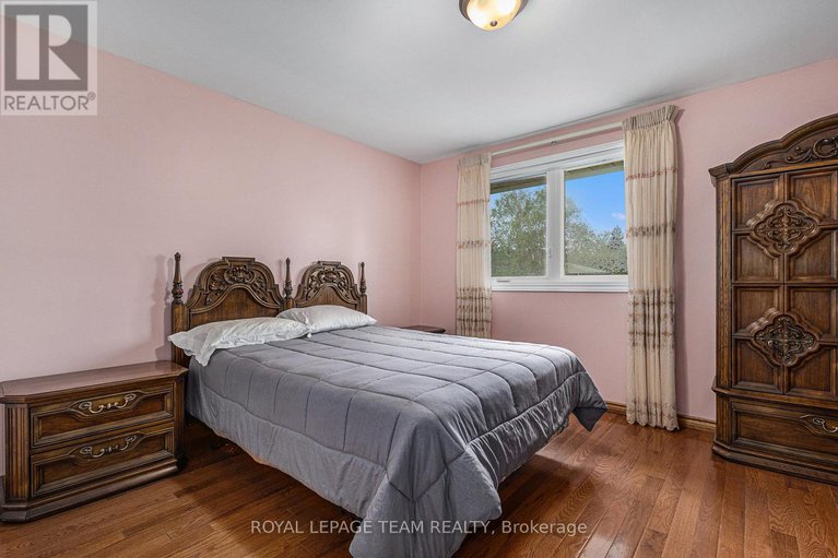 28309030/53-viewmount-drive/meadowlandscrestview/ottawa/ontario/K2G3C4_11