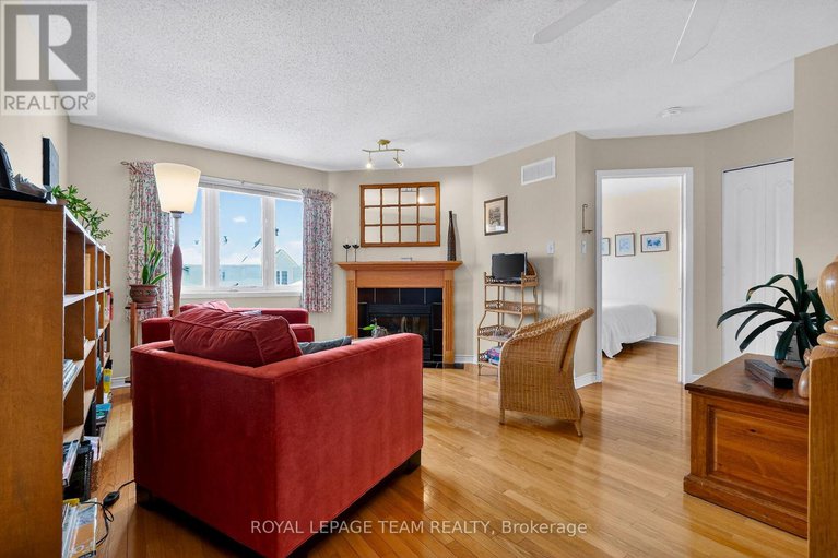 29366732/52-great-oak-private/riverview-park/ottawa/ontario/K1G6P8_30