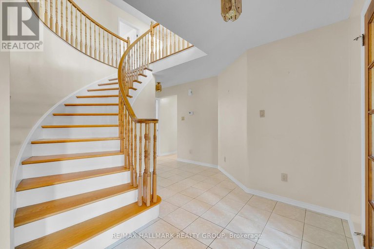 28995965/1396-larose-avenue/carlington/ottawa/ontario/K1Z7X7_4