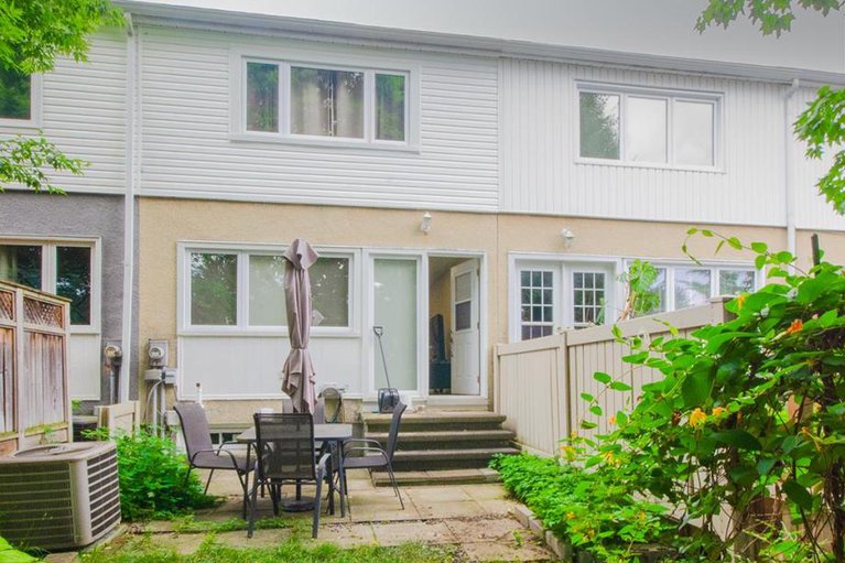 28595701/35-tybalt-crescent/westcliffe-estates/ottawa/ontario/K2H8J6_10