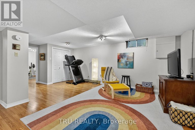 29025912/1518-kamouraska-circle/chateauneuf/ottawa/ontario/K1C3J3_30