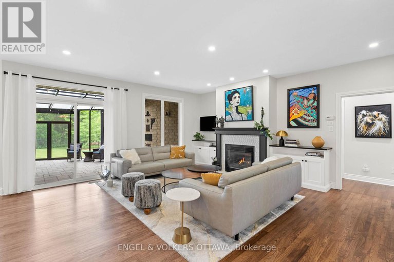 28434208/6196-elkwood-drive/greely/ottawa/ontario/K4P1M9_18