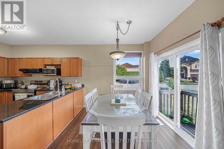 28683775/356-west-ridge-drive/stittsville-south/ottawa/ontario/K2S2G8_16